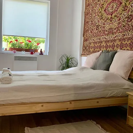 Delibab Oko Vendeghaz Apartment